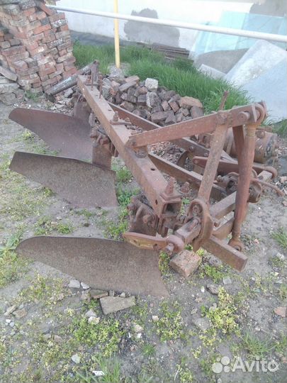 Плуг 3секций мтз-80