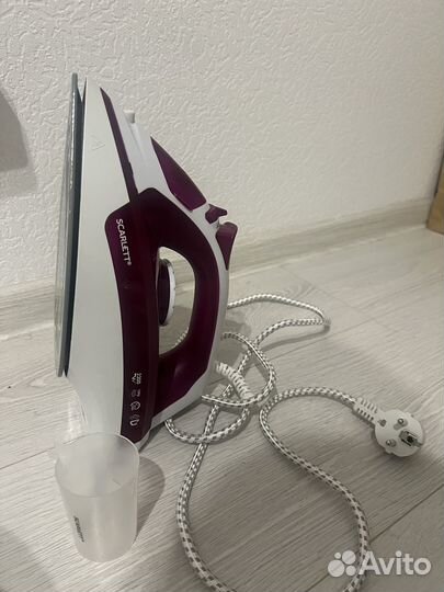 Утюг scarlett