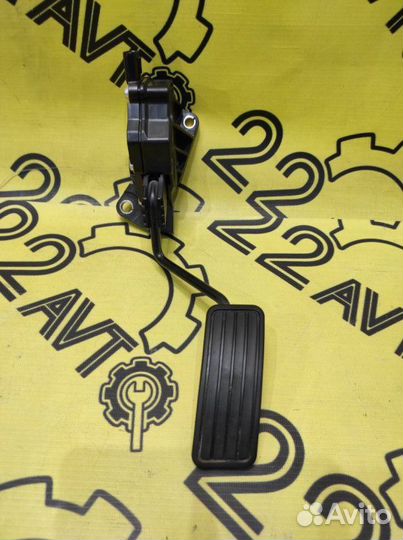 Педаль газа Subaru Legacy BLE EZ30D 27.06.2007