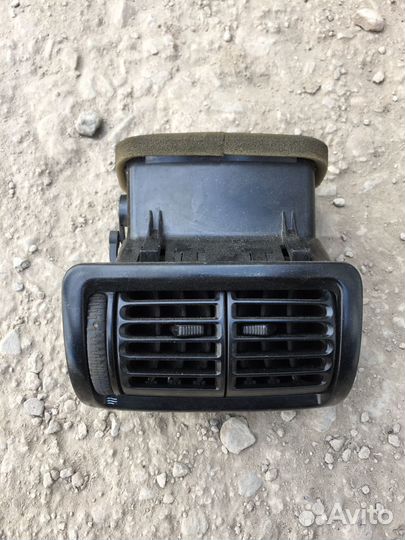 Дефлектор воздуховода Saab 9-3 II