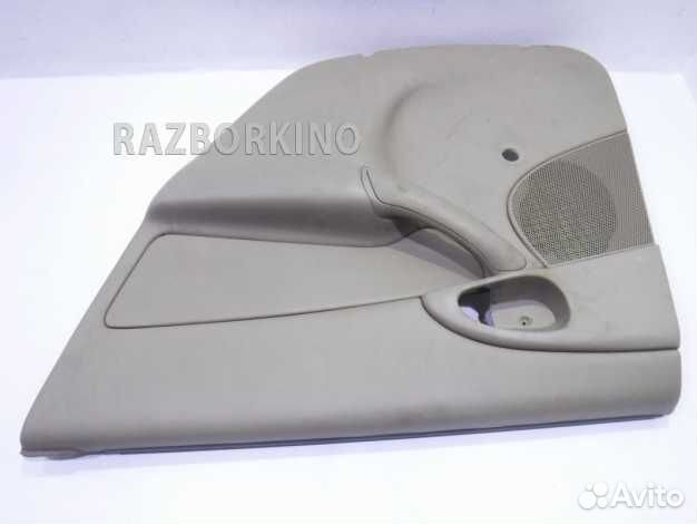 Обшивка (дверная карта) двери задней правой