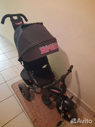 Детский трехколесный велосипед