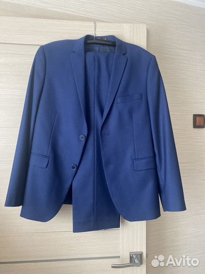 Мужской костюм