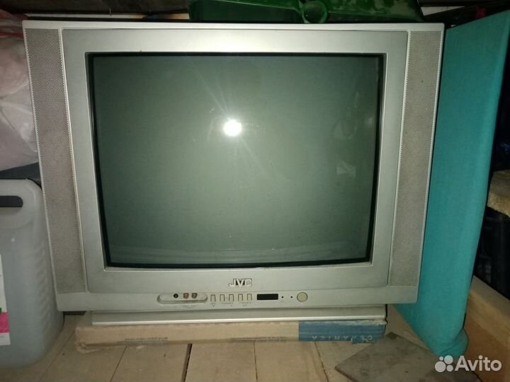 Телевизор JVC