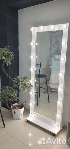 Гримёрное зеркало ростовое