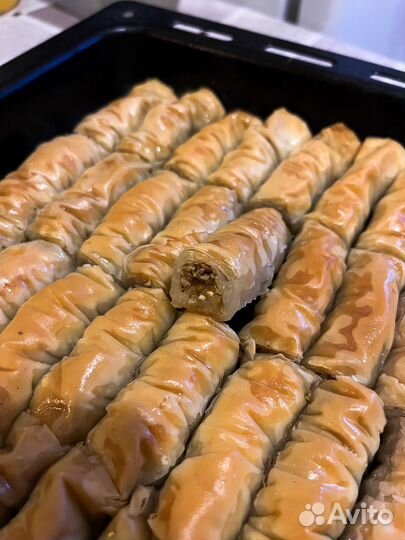 Пахлава и кунафа ручной работы