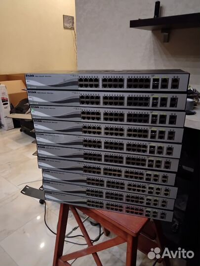 Коммутаторы D-Link DES -1210-28