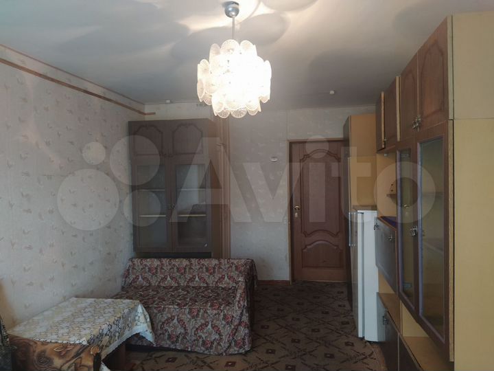 Комната 17 м² в 5-к., 3/5 эт.