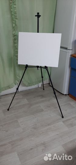 Мольберт тренога