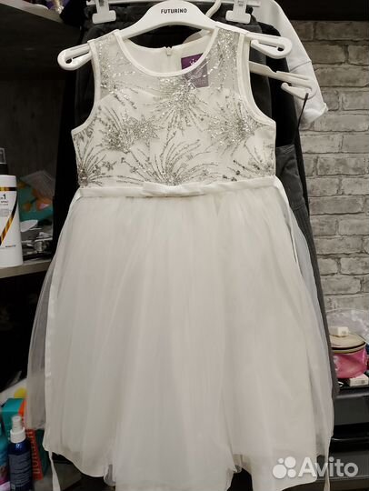 Продам платья