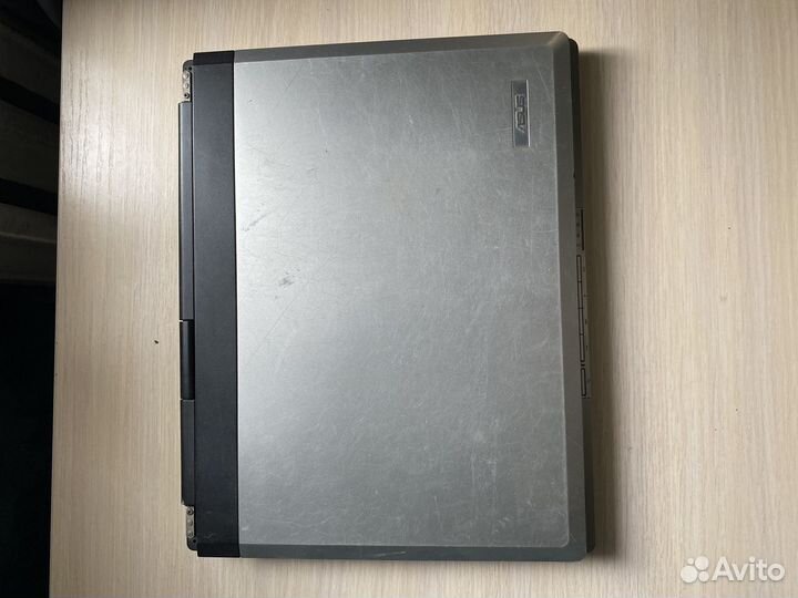 Ноутбуки на запчасти