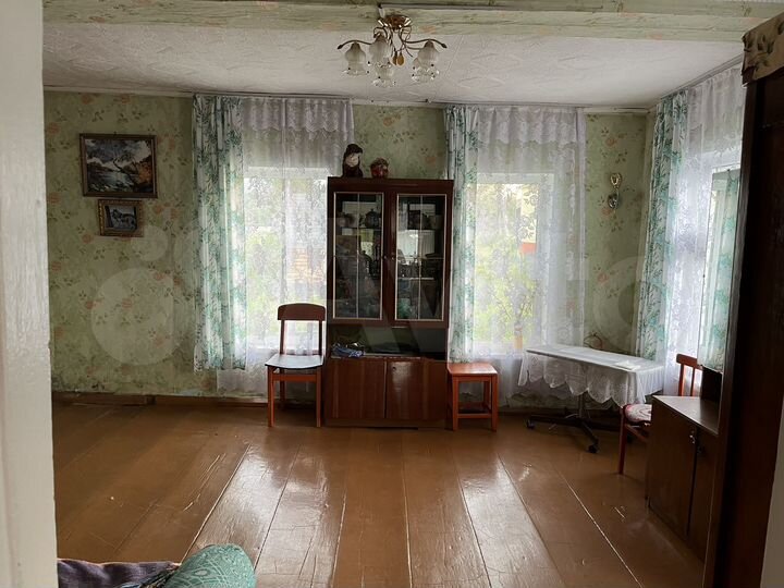 Дом 45 м² на участке 27 сот.