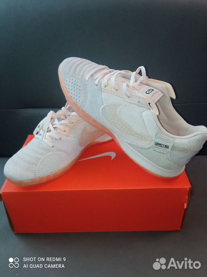 Обувь для футзала