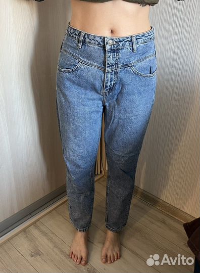 Джинсы женские stradivarius