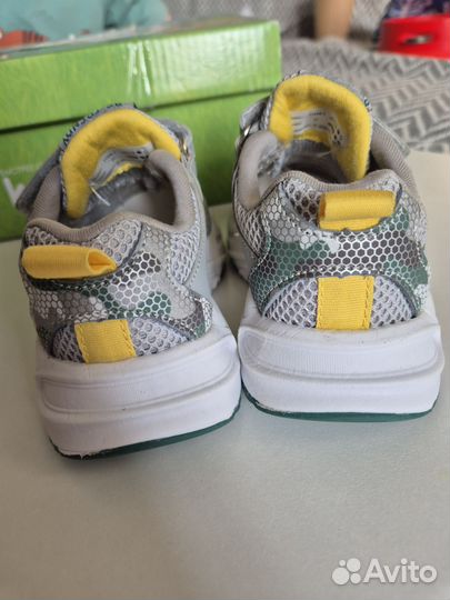 Кроссовки Kapika детские 21р как новые