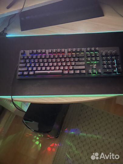 Новая. Клавиатура с подсветкой игровая