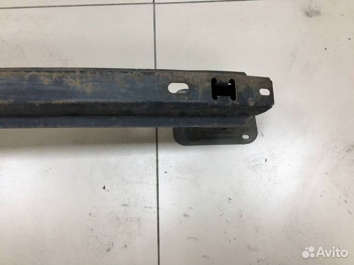 Усилитель заднего бампера Ford Focus