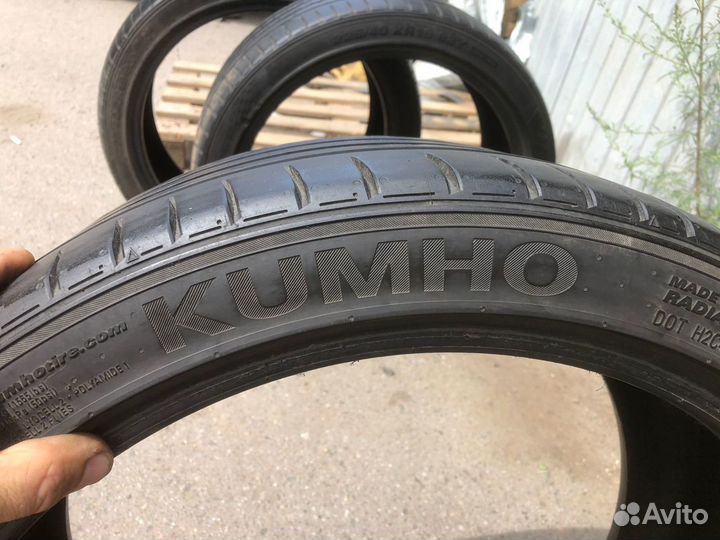 Kumho Ecsta PS71 225/40 R19 и 225/35 R19