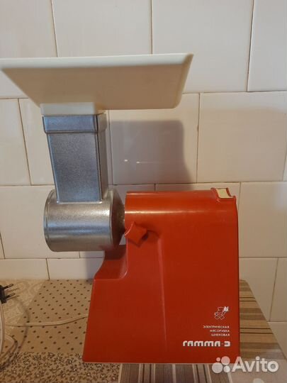 Мясорубка электрическая шнековая СССР