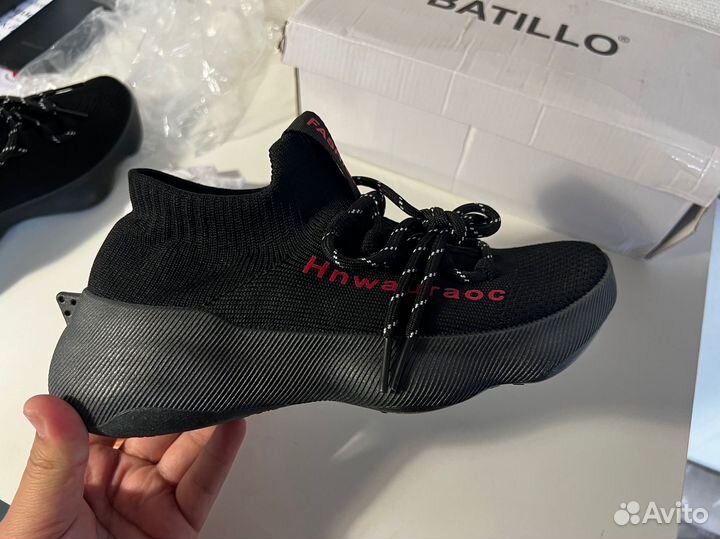 Кроссовки женские 23 см стелька