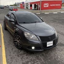 Suzuki Kizashi 2.4 CVT, 2010, 167 000 км, с пробегом, цена 980 000 руб.