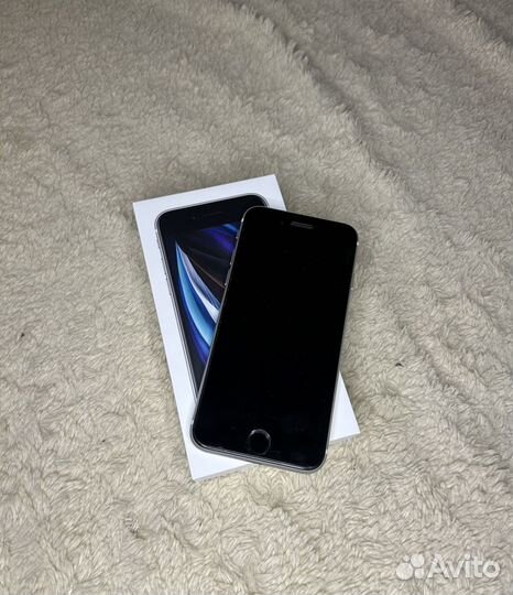 iPhone SE (2020), 64 ГБ