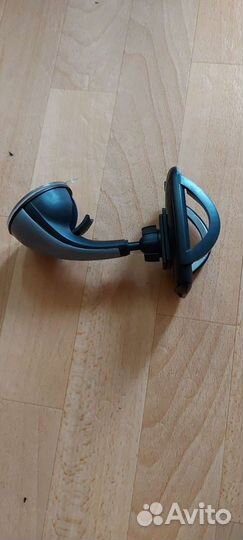 Крепление для телефона на лобовое стекло