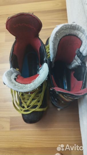 Хоккейные коньки Bauer Vapor 1x