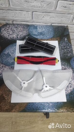 Набор фильтров и щеток для робота-пылесоса