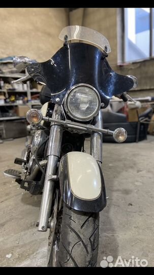 Ветровое стекло на мотоцикл