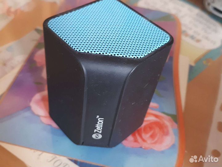 Блютуз колонка zetton prism