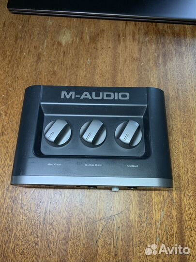 Звуковая карта M audio fast track