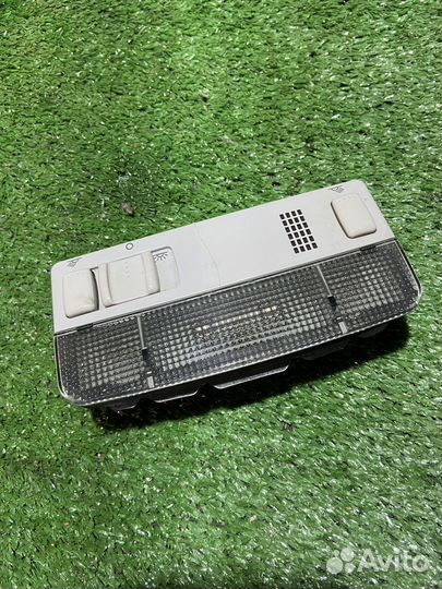 Фонарь салона плафон освещения шкода фабия 1