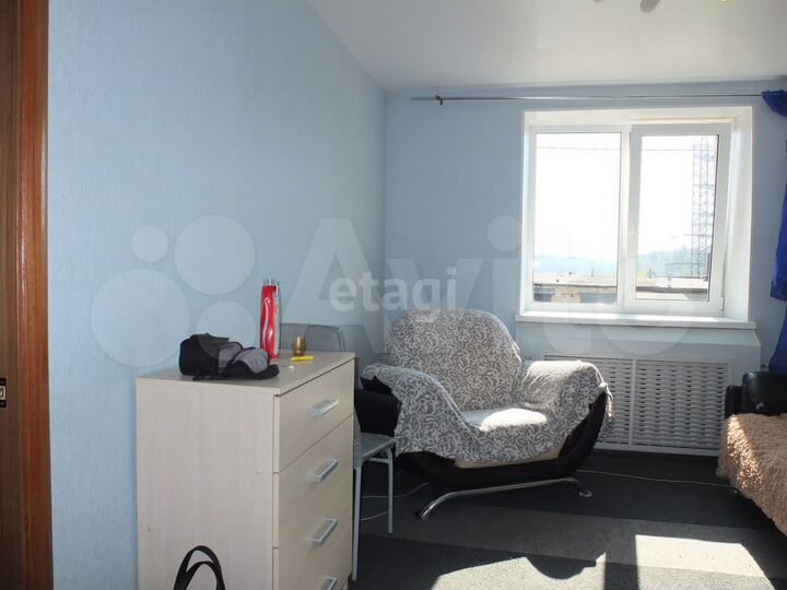 2-к. квартира, 40 м², 1/9 эт.