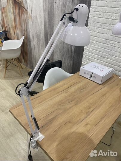 Лампа настольная