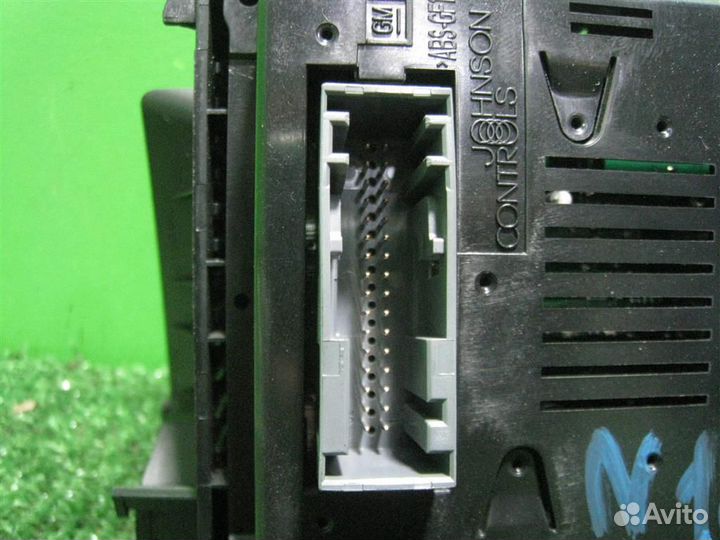 Дисплей информационный Opel astra H 2010