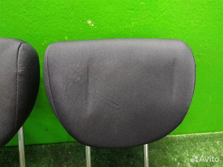 Подголовники комплект Hyundai I20 2009