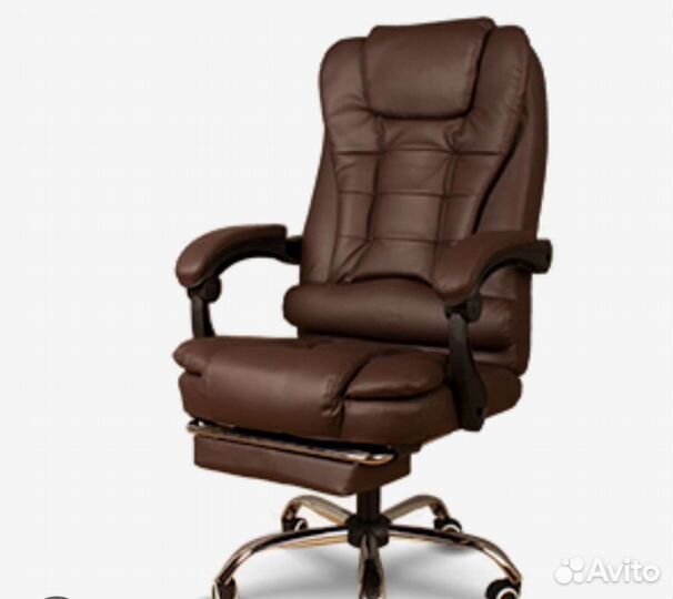 Компьютерное кресло руководителя