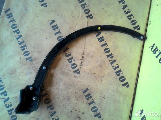 Накладка крыла переднего левого Toyota Rav4 40