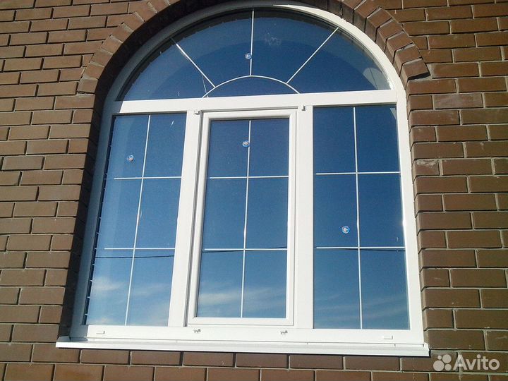 Окно пвх арочное с раскладкой