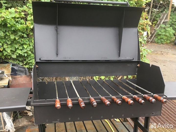 Мангал с крышей