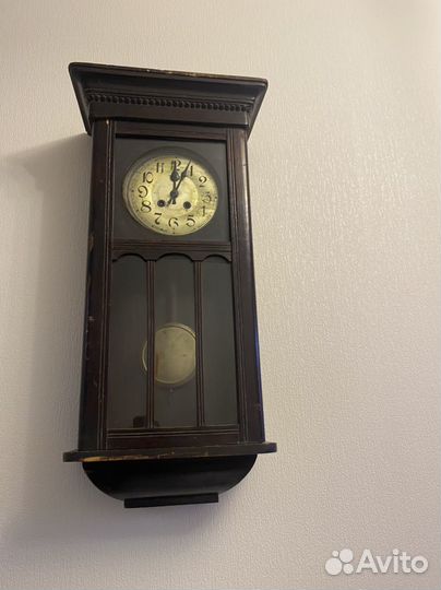 Старинные настенные часы