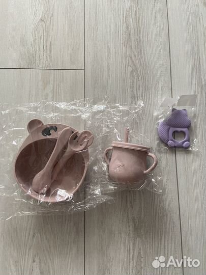 Силиконовая посуда для малышей