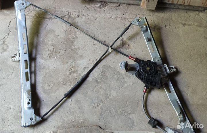 Трос электро стеклоподьемника пежо 206 лев. перед