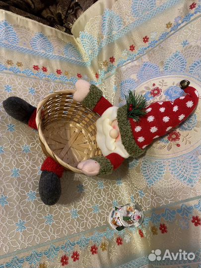 Новогодняя корзинка Дед Мороз для сладостей