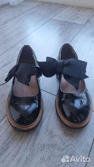 Туфли для девочки 34 размер