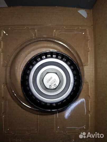 Комплект ремнь грм и ролики