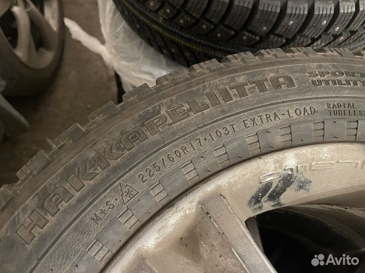 Nokian Tyres Hakkapeliitta 5 225/60 R17