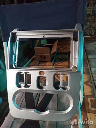 Рамка для 2 din магнитолы renault logan 2