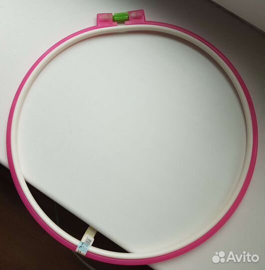 Пяльцы и рама для вышивки